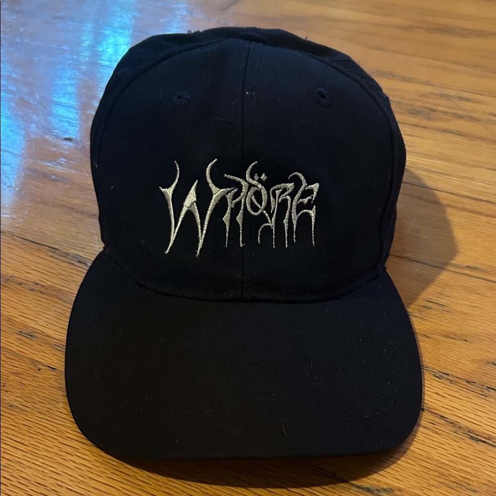 ✔️Black Embroidered 
WH@RE the band hat. 
Hard to find.